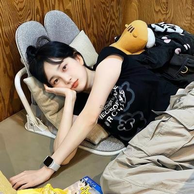 回到八零,拒绝金手指后我成为大亨